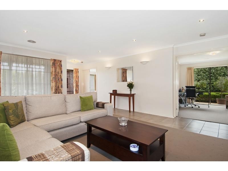 11 Buckingham Place, Frankston South VIC 3199