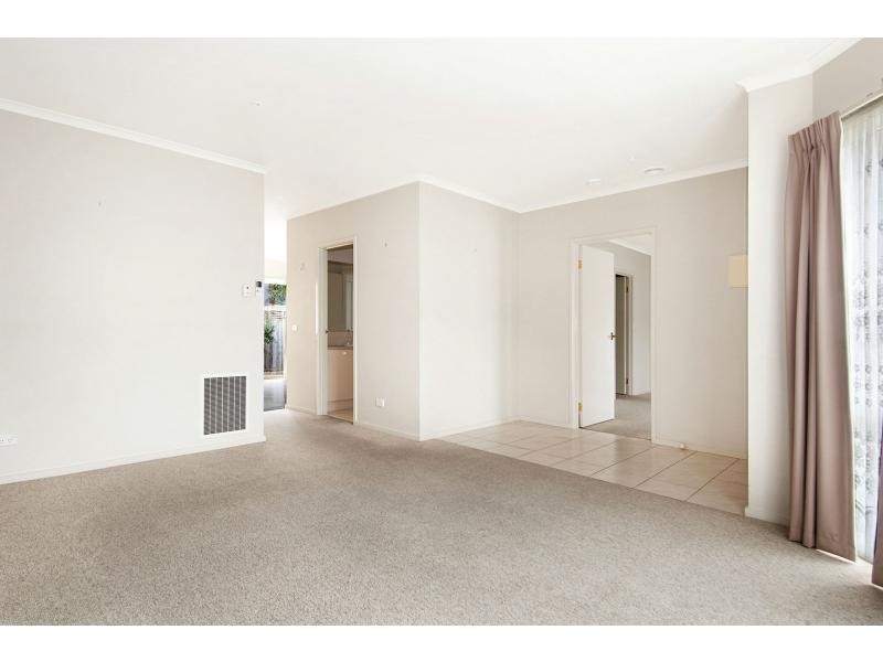 2/75 Playne Street, Frankston VIC 3199