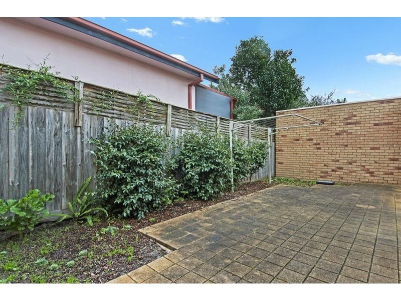 2/75 Playne Street, Frankston VIC 3199
