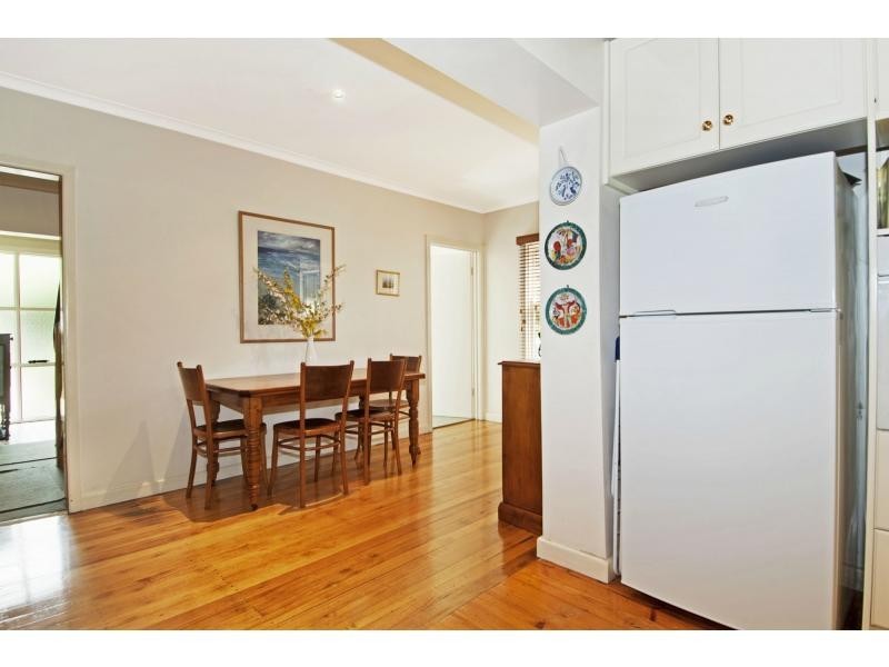 27 Neil Street, Frankston South VIC 3199