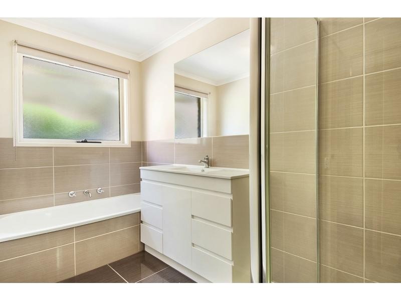 17 Ballymore Court, Frankston VIC 3199