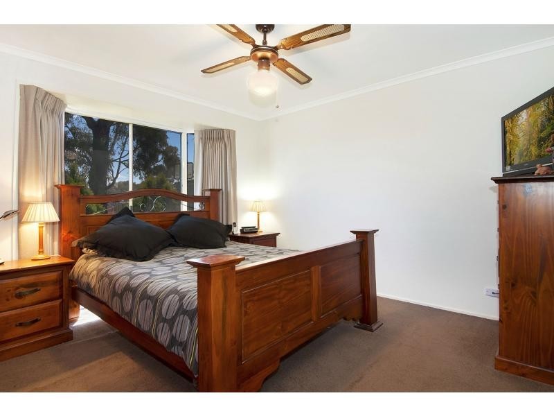 34 Arlene Drive, Skye VIC 3977