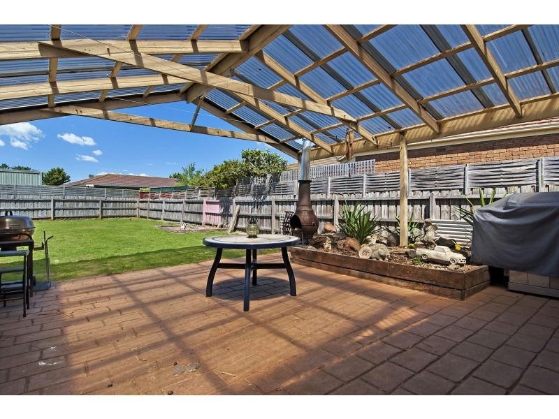 34 Arlene Drive, Skye VIC 3977