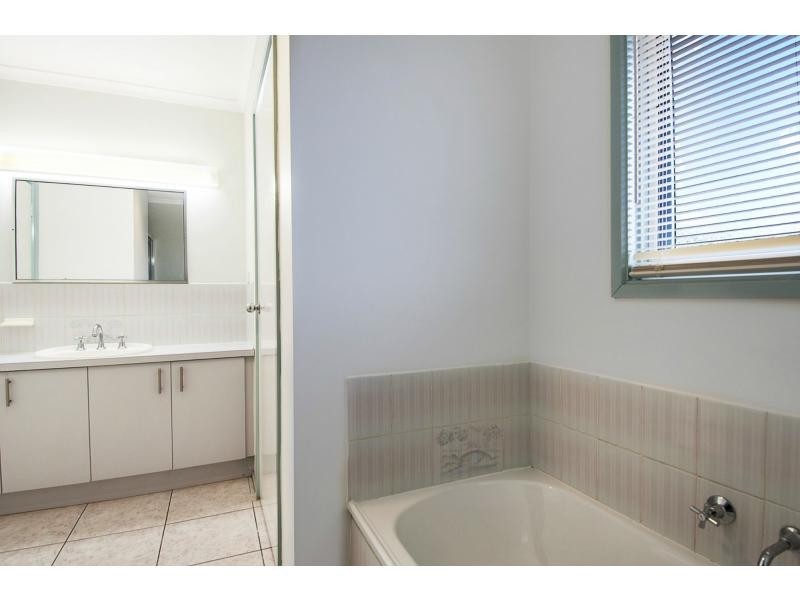 125 Carrumwoods Drive, Carrum Downs VIC 3201