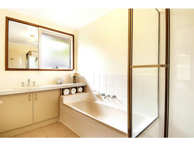 3 Linlithgow Court, Frankston VIC 3199