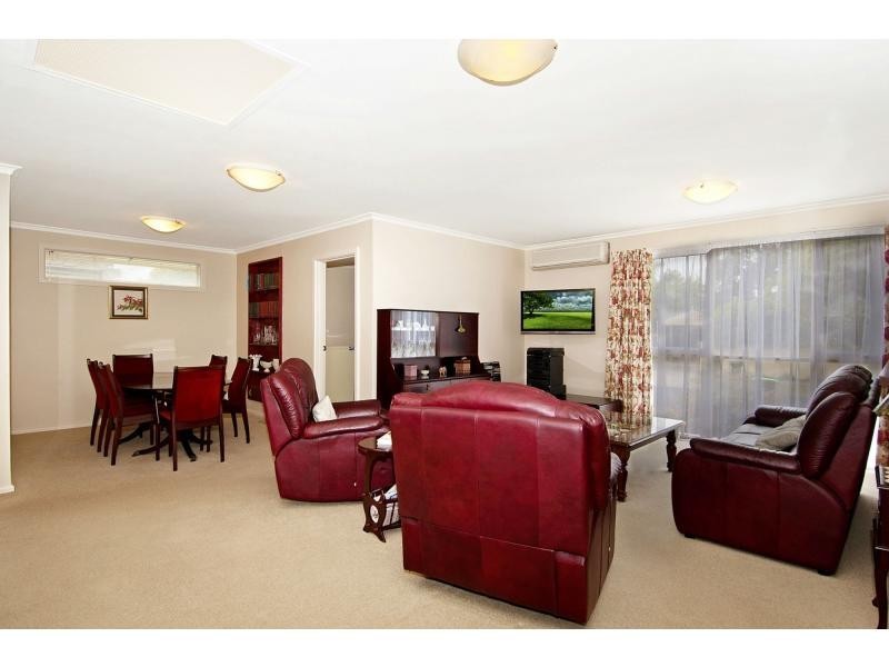 13 Alexander Crescent, Frankston VIC 3199