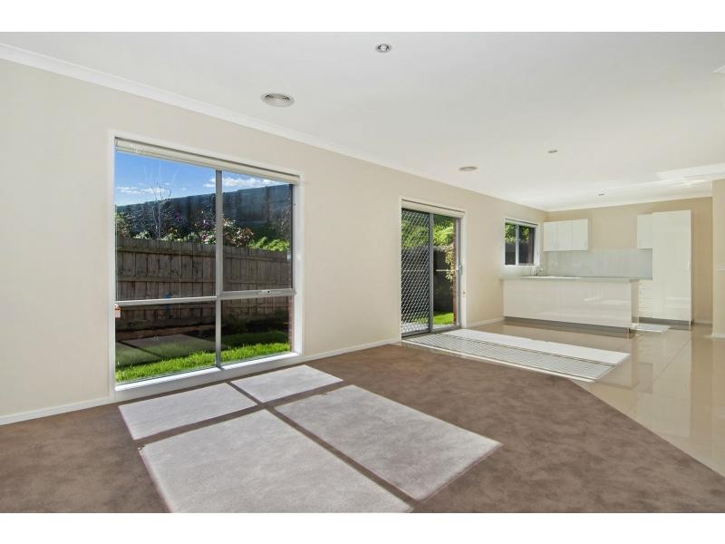 1/2 Jolly Street, Frankston VIC 3199