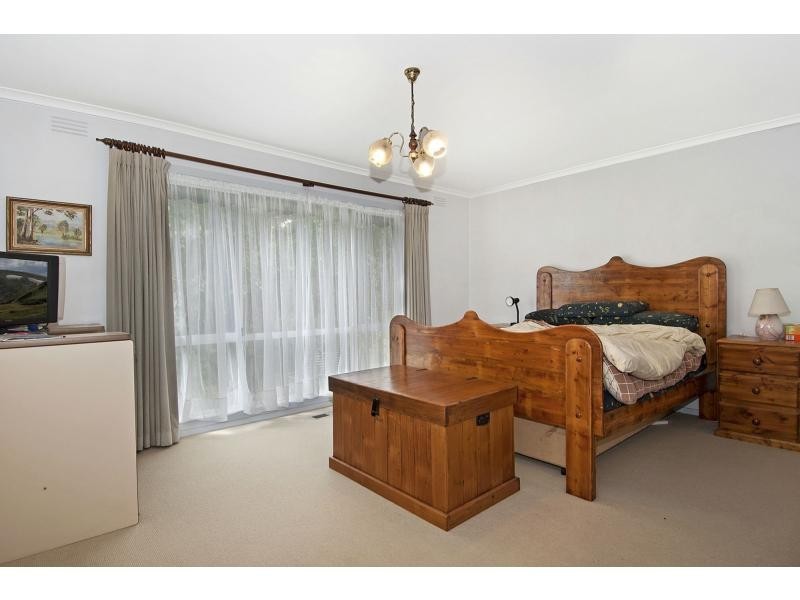 4 Joyce Avenue, Frankston VIC 3199