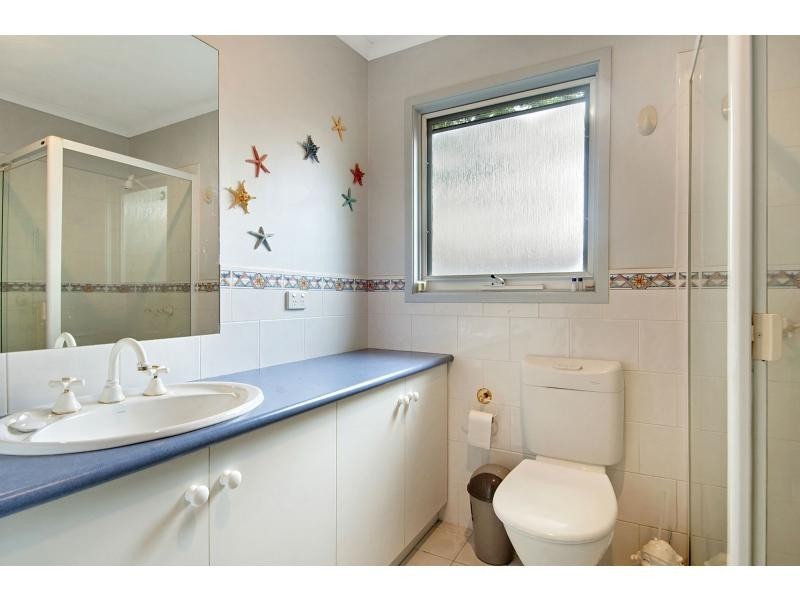 4 Joyce Avenue, Frankston VIC 3199