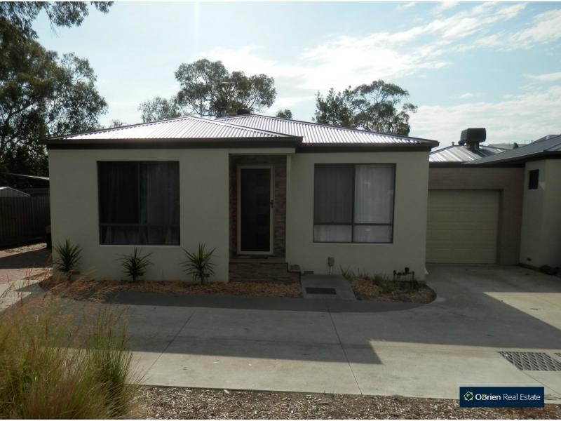 1/145 Union Road, Langwarrin VIC 3910