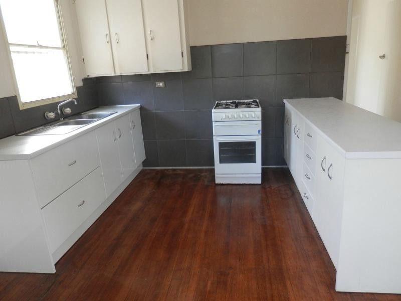 24 Poplar Street, Frankston North VIC 3200
