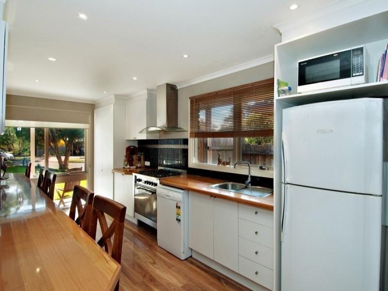 8 Jerome Court, Frankston VIC 3199