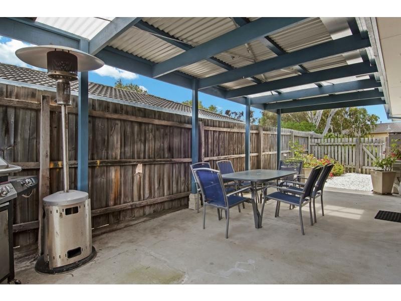 4 Glynelea Crescent, Skye VIC 3977