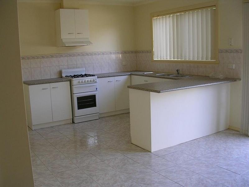 17 Tower Avenue, Frankston VIC 3199