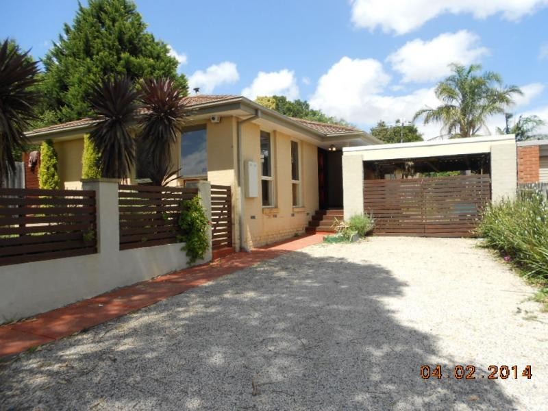 24 Lautrec Street, Frankston VIC 3199