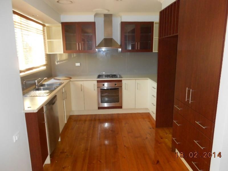 24 Lautrec Street, Frankston VIC 3199