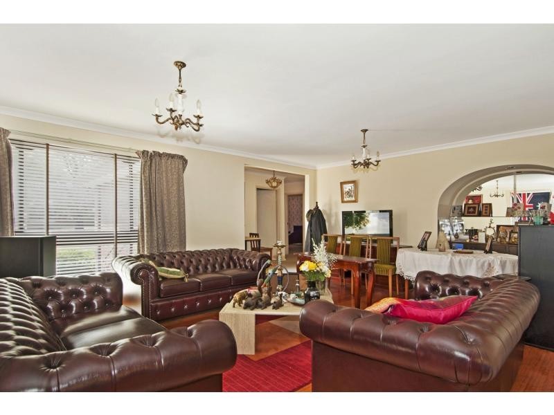 9 Hayden Avenue, Frankston VIC 3199