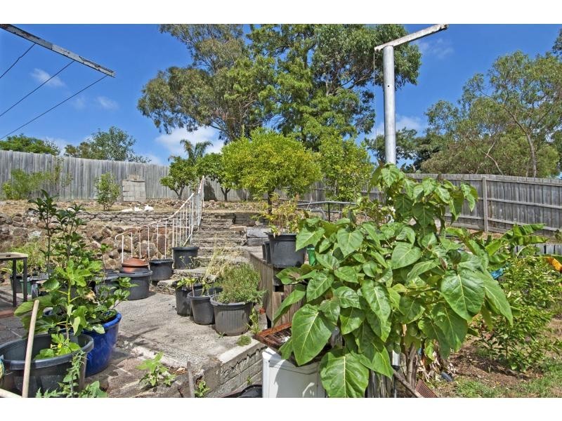 9 Hayden Avenue, Frankston VIC 3199