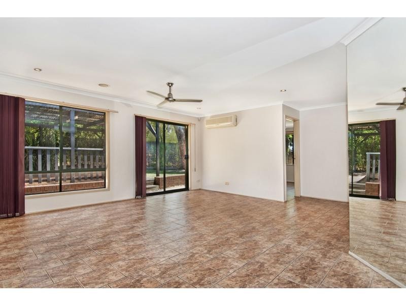 5 Elpara Place, Skye VIC 3977