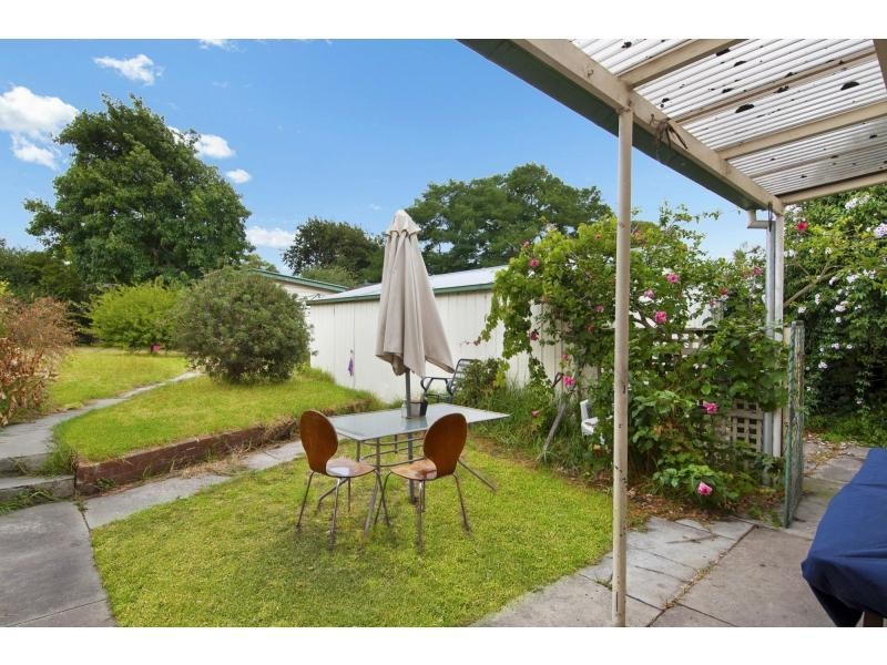 24 Leonard Street, Frankston VIC 3199