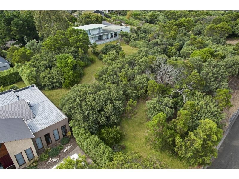 19 Bernards Way, Cape Schanck VIC 3939