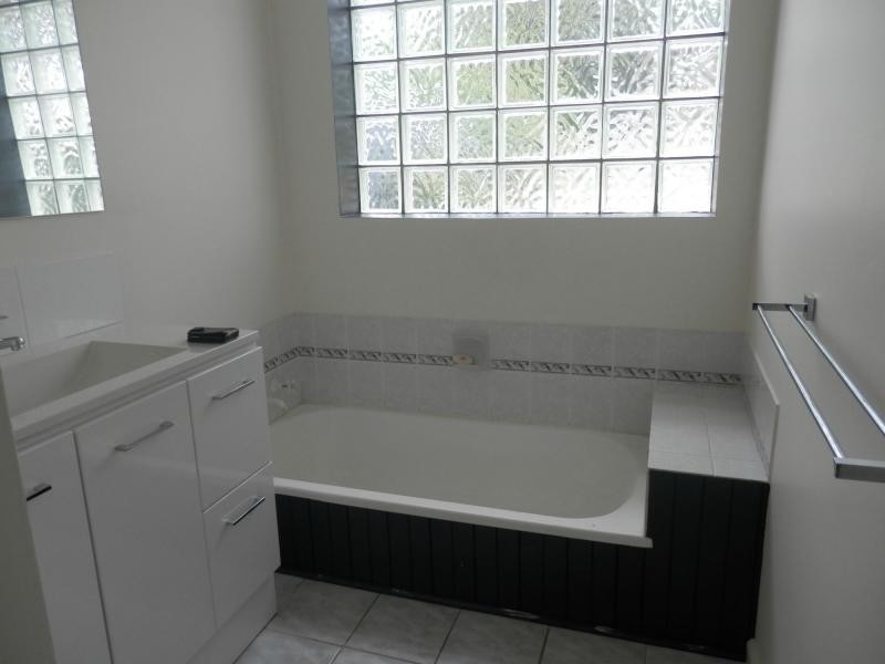 4 Verner Avenue, Frankston South VIC 3199