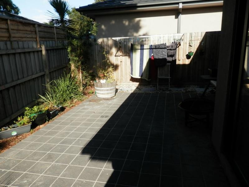 L2/428 McClelland Drive, Langwarrin VIC 3910