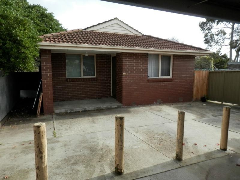 2/12 Clarendon Street, Frankston VIC 3199