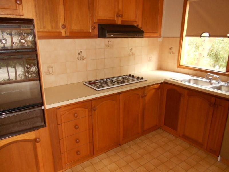 3/2 Bayview Road, Frankston VIC 3199