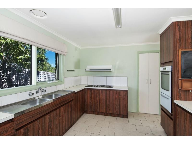 2 Yarrabee Court, Frankston VIC 3199