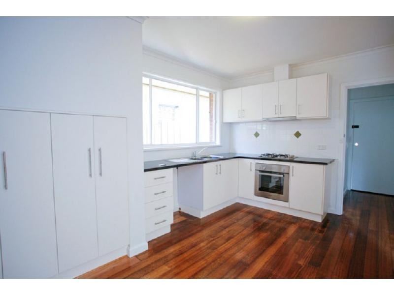 2 Corlett Street, Frankston VIC 3199