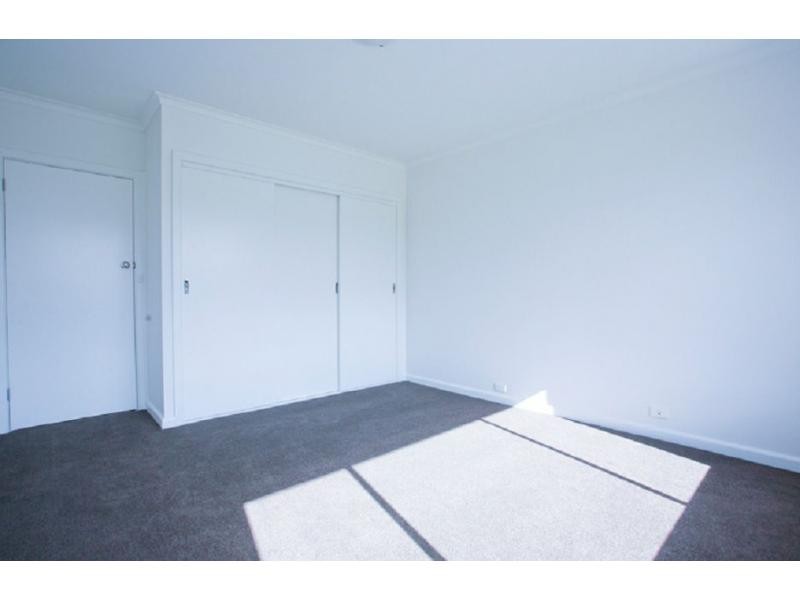 2 Corlett Street, Frankston VIC 3199