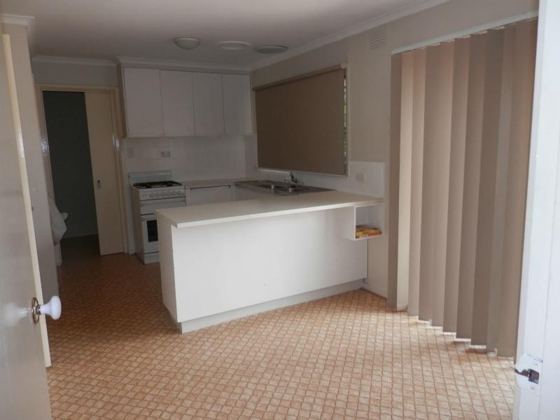 13 Lipton Drive, Frankston VIC 3199