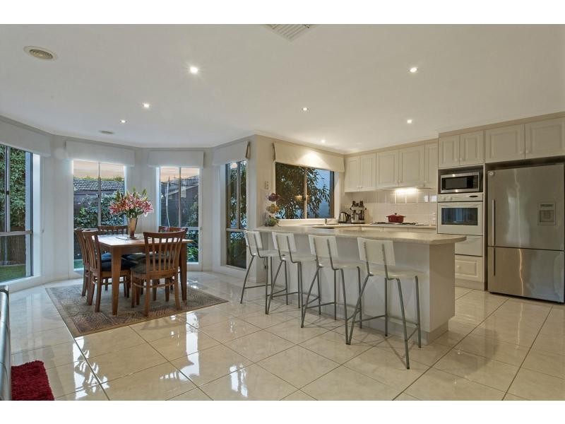 14 Altair Close, Frankston VIC 3199