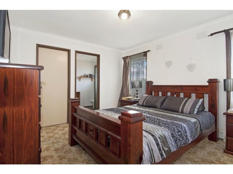 4 Myna Court, Carrum Downs VIC 3201