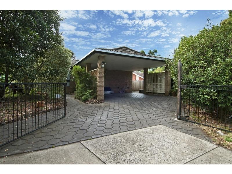4 Myna Court, Carrum Downs VIC 3201