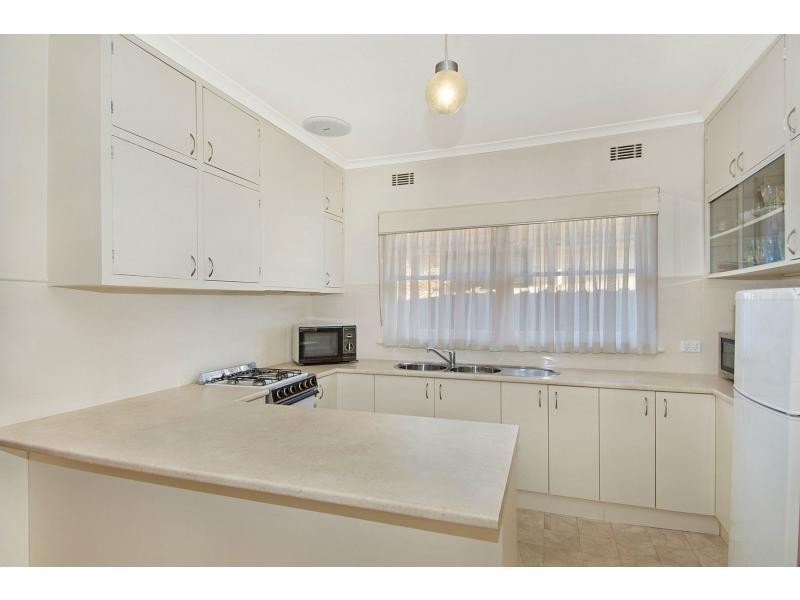 101 Beach Street, Frankston VIC 3199