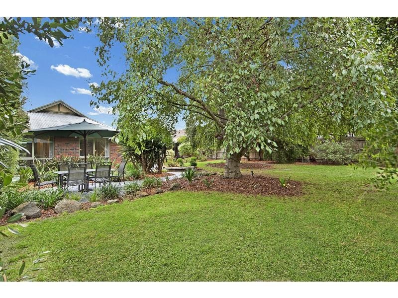 39 Woodside Avenue, Peninsula Gateway, Frankston South VIC 3199