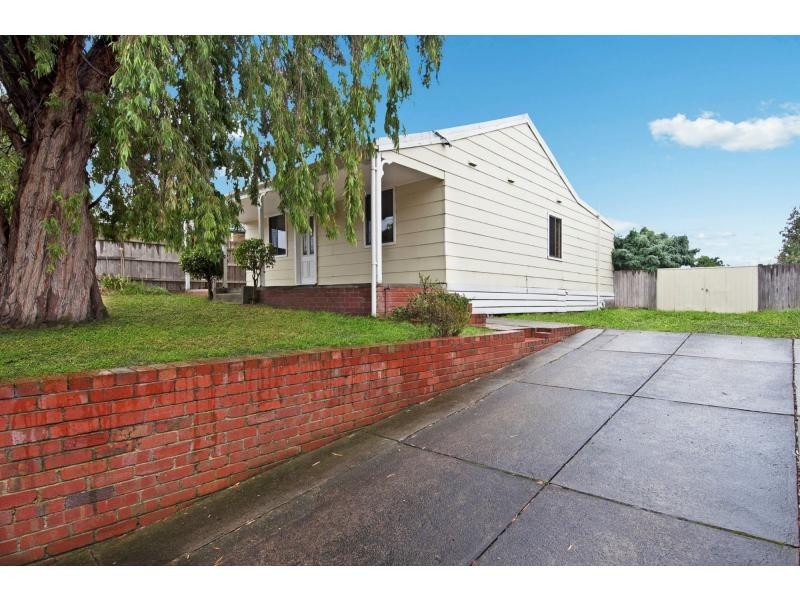 24 Royle Street, Frankston VIC 3199