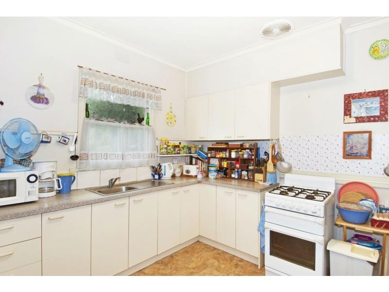 103 Beach Street, Frankston VIC 3199