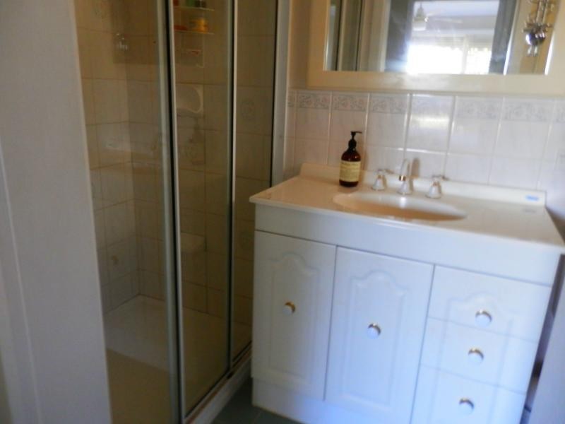 42 Barclay Avenue, Frankston VIC 3199