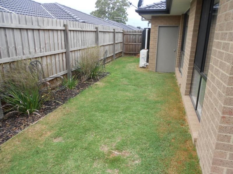 Unit 5/63 Clifton Grove, Carrum Downs VIC 3201