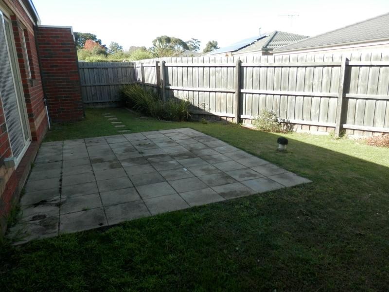 24/85 Ashleigh Avenue, Frankston VIC 3199