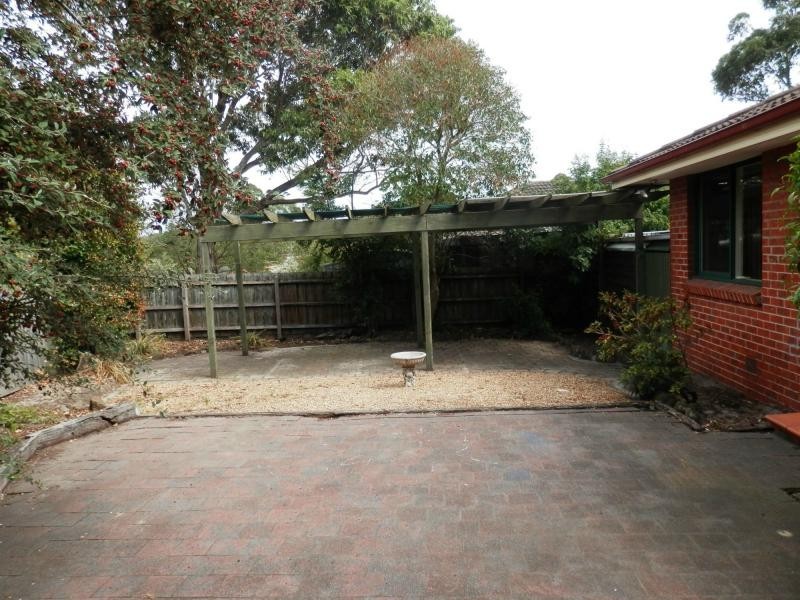 13 Lipton Drive, Frankston VIC 3199