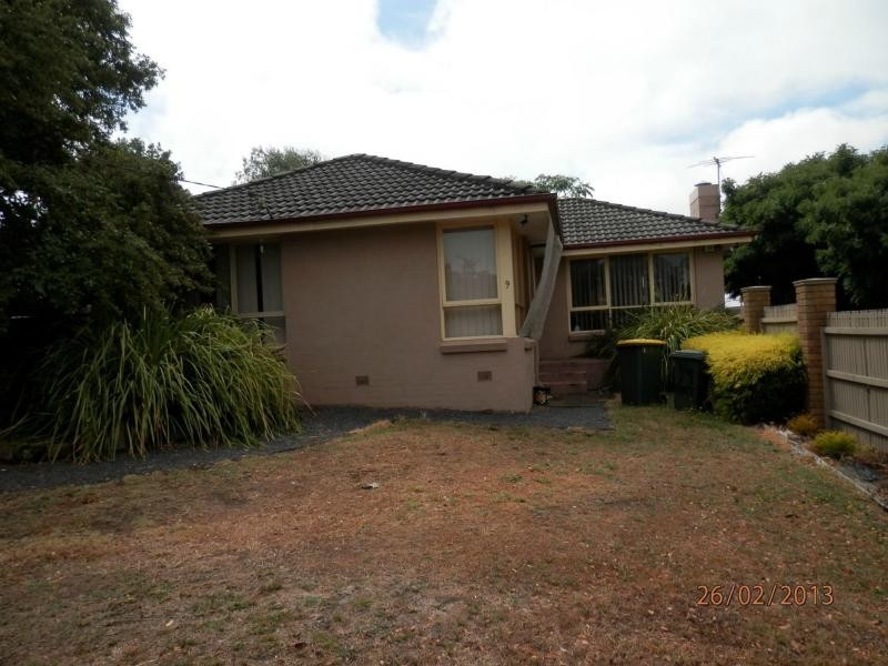1/9 Athol Court, Langwarrin VIC 3910