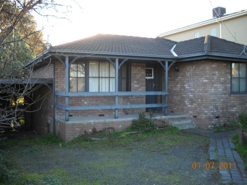 83 McMahons Road, Frankston VIC 3199