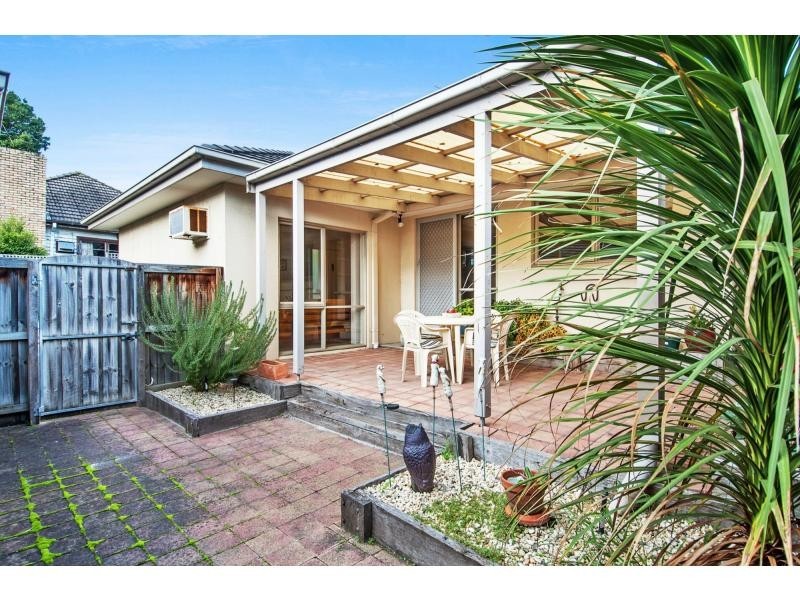 2/42 Denbigh Street, Frankston VIC 3199