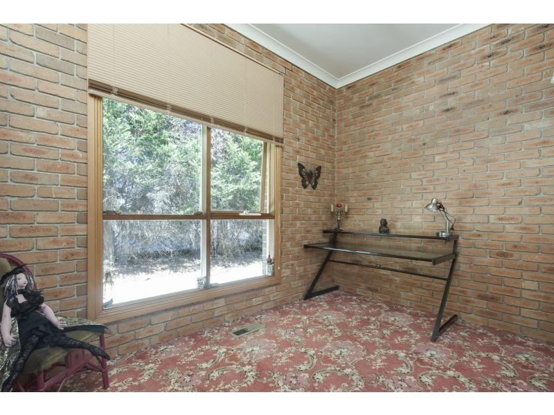 2A McCutcheon Close, Mount Eliza VIC 3930