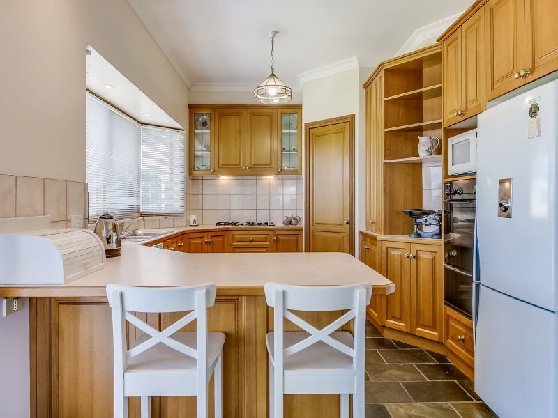 4 Lyndhurst Court, Langwarrin VIC 3910