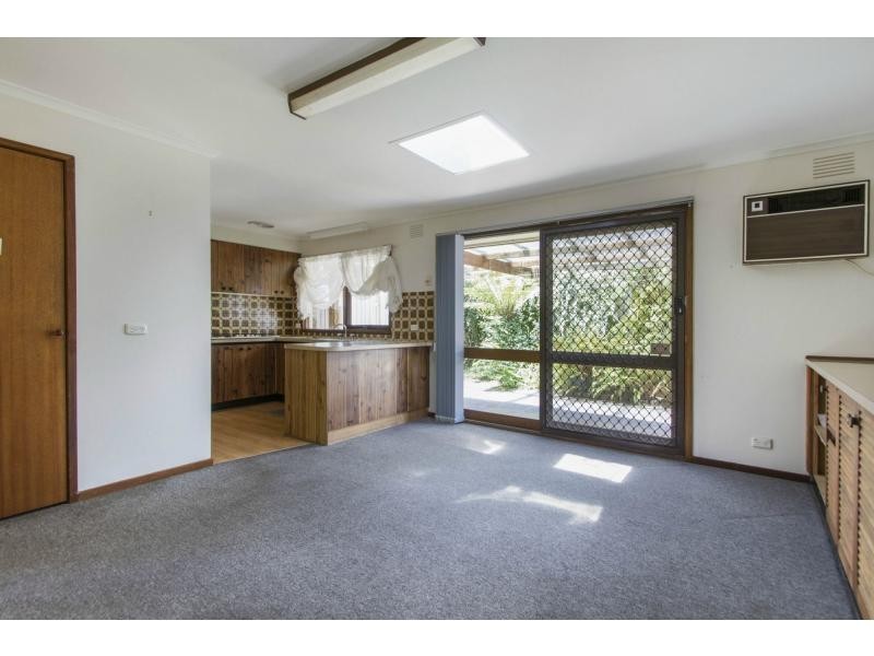 2/39 Deane Street, Frankston VIC 3199